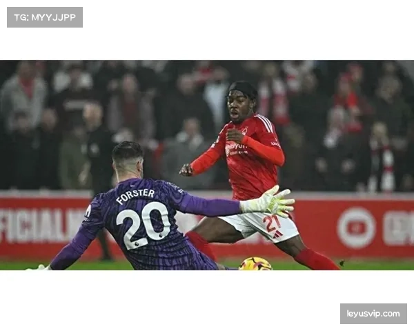 曼联旧将欧冠爆发拉什福德助攻霍伊伦德梅开二度成核心